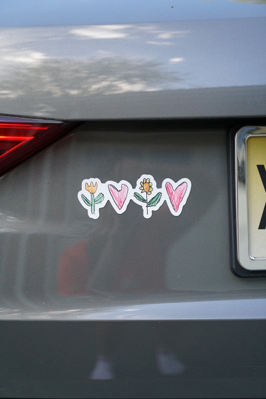Flowers & Hearts Magnet